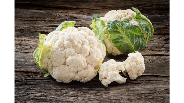 30-foods-high-in-water-that-can-help-prevent-dehydration - cauliflower